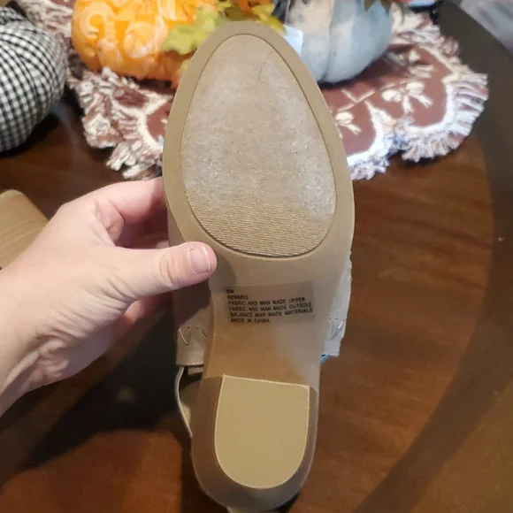 🌻Francesca's Open-heel Booties 🌻 - Picture 4 of 6